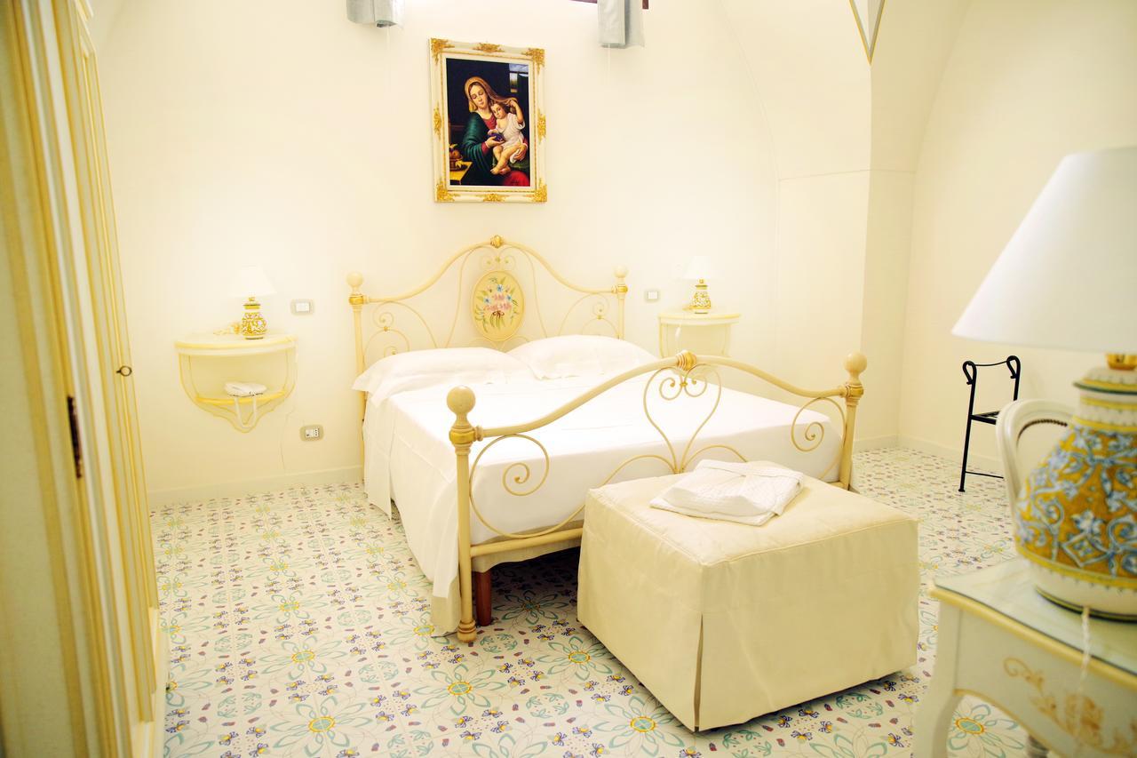 Le Scuderie Di Villa Ravenna Sannicola Kültér fotó